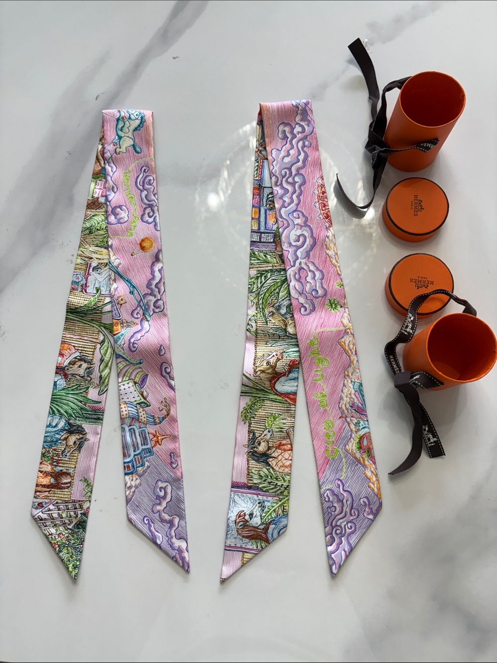 Brand new Hermes city of lights twilly pink rose violet